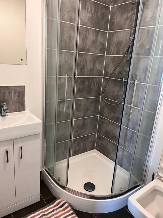The Serviced Accommodations Harlow Exteriér fotografie